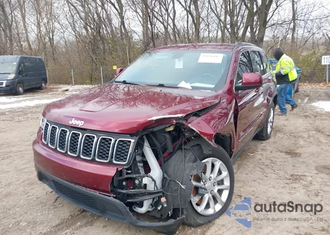 2021 Jeep Grand Cherokee Laredo X 4X4 z USA, uszkodzony, nr VIN 1C4RJFAG8MC797489